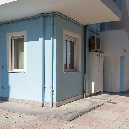 Appartamento Il Canto Della Luna Porto SantʼElpidio Extérieur photo